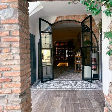 Elysium Luxury Hotel