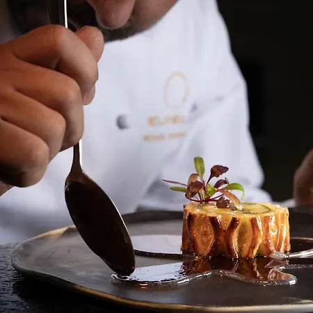 Elysium Luxury 酒店